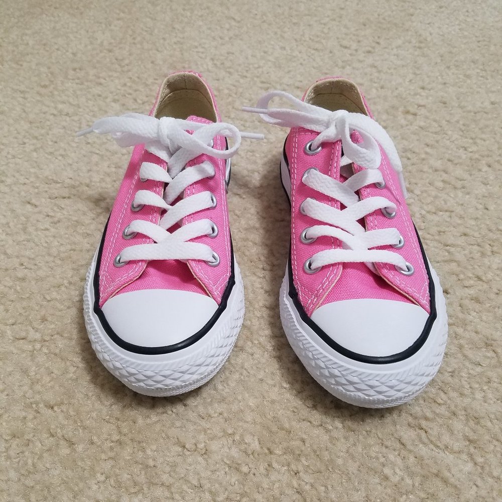 Little Girls Converse Sneakers Size 10.5 NWOT